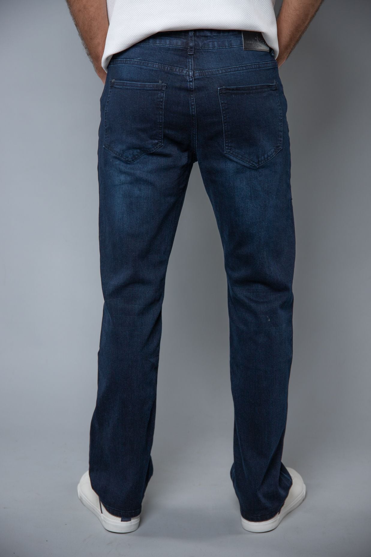 C&S STRAIGHT FIT JEAN 704