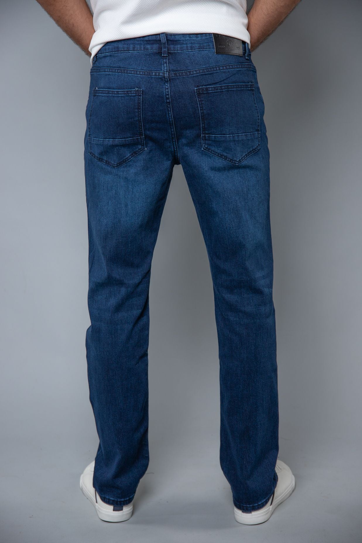 C&S STRAIGHT FIT JEAN 706